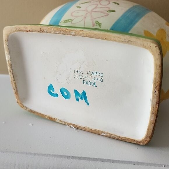 Vintage 60's Inarco Easter Egg Planter - Picture 5 of 6
